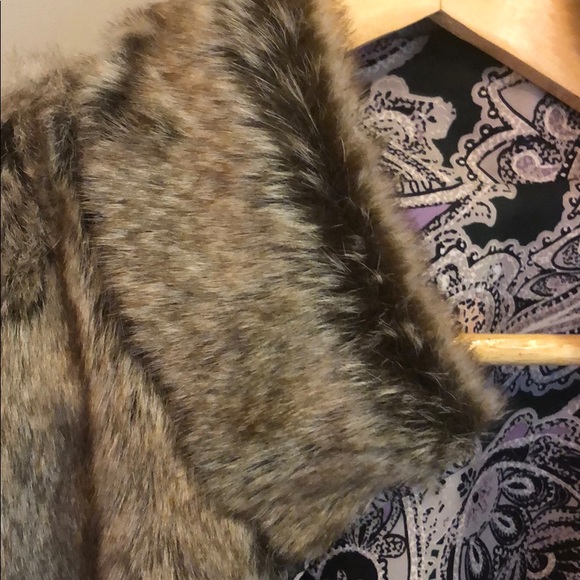 Coat - Picture 4 of 4